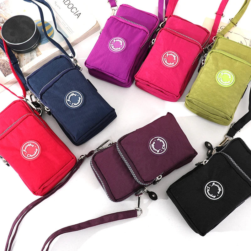 Portable Zipper Coin & Phone Crossbody Bag – Compact Everyday Bag for Men